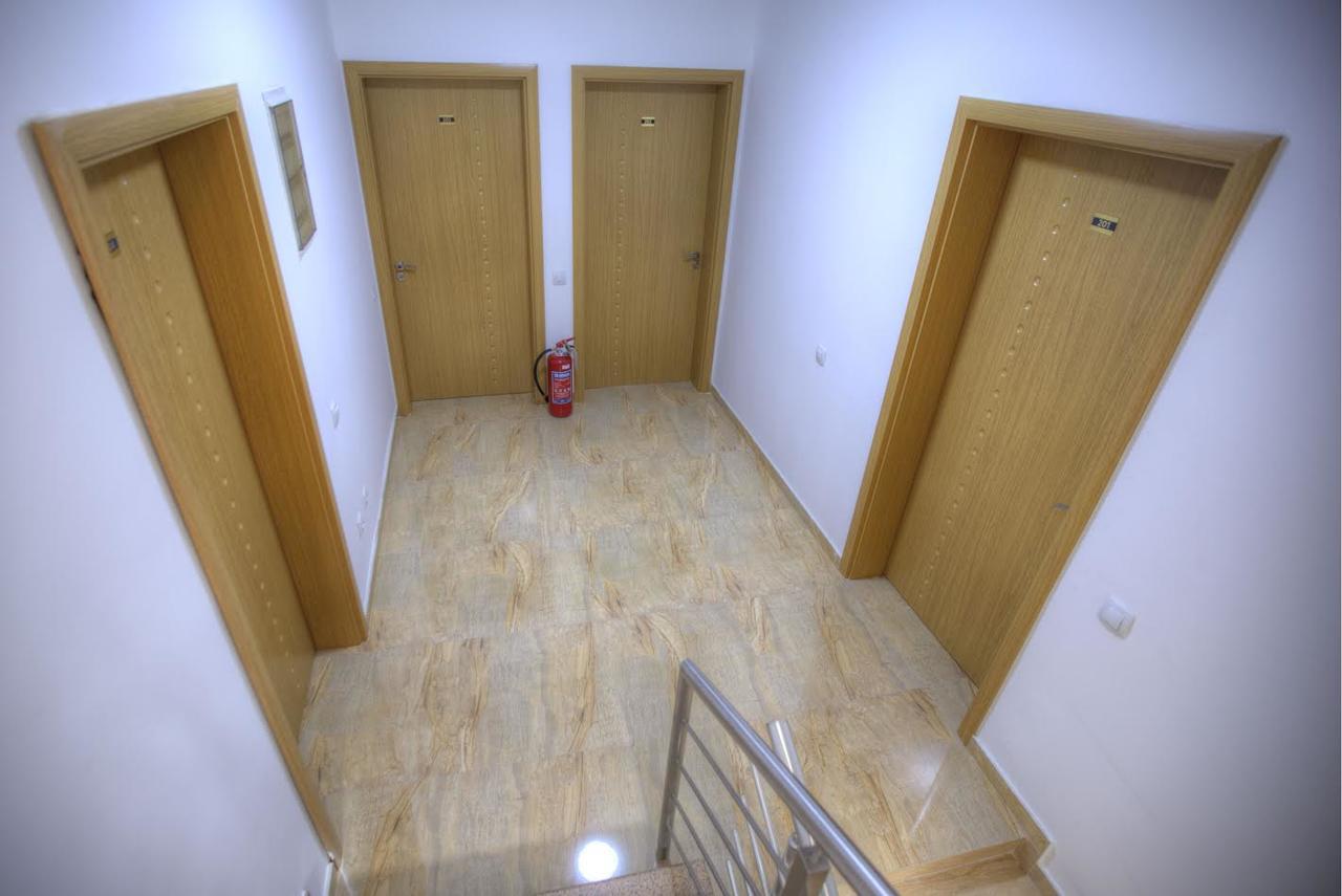 Guest House Prishtine Εξωτερικό φωτογραφία